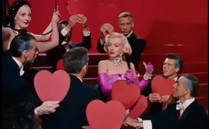 Marilyn Monroe: Od platinaste plavuše do feminističke ikone