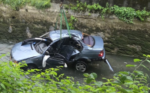 MUP USK odao priznanje građanima koji su pokušali spasiti život mladića iz automobila u vodi
