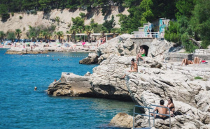 Smještaj, sladoled... Koliko prosječnoj porodici treba novca za ljetovanje u Hrvatskoj?