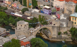 Mostar kroz objektiv Borisa Trogrančića: Grad obavijen navijačkom atmosferom
