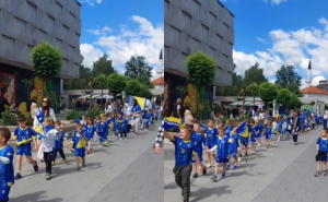 Travnički mališani u bojama BiH: Spremni dočekuju duel sa Kanadom