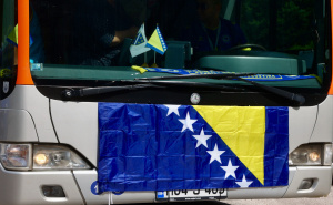 Navijačka euforija u Sarajevu pred novi meč Zmajeva: Gradski prijevoz obojen u boje BiH