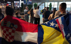 Jajce poslalo poruku cijeloj BiH: Navijači BiH i Hrvatske zajedno pratili utakmicu Vatrenih
