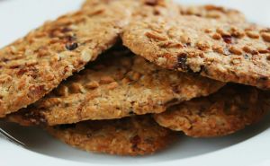 Recept iz bakine kuhinje: Zobeni keksići bez pečenje i izvrsnog ukusa