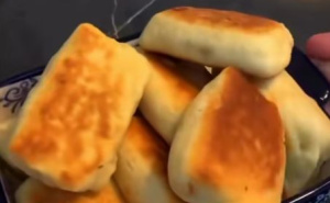Nešto novo i drugačije: Recept za pizza uštipke bez kvasca, osvajaju na prvi zalogaj