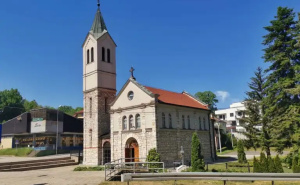 Definicija jedinstva i zajedništva: U Gradačcu se pobjeda Zmajeva proslavila uz zvono crkve