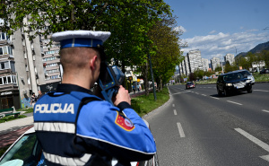 Stižu strožije kazne: Ne koristite aplikacije koje upozoravaju na radare ukoliko putujete u Njemačku