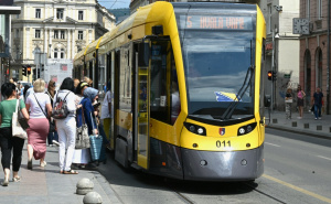 Obustavljen tramvajski saobraćaj u dijelu Sarajeva: Povrijeđena putnica, uviđaj u toku