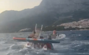 Dvojica Makarana spasili roditelje i djecu koje je bura odnijela na pučinu