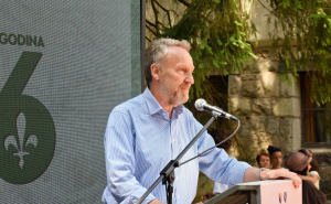 Izetbegović poručio iz Zenice: "U naše vrijeme svaki problem je naš premijer Fadil Novalić riješio"