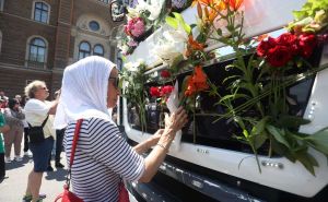 Na putu za vječni smiraj: Tabuti 10 žrtava genocida danas iz Visokog kreću ka Potočarima