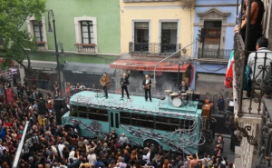 Rock legende: U2 singlom "Street of Dreams" najavio novi album