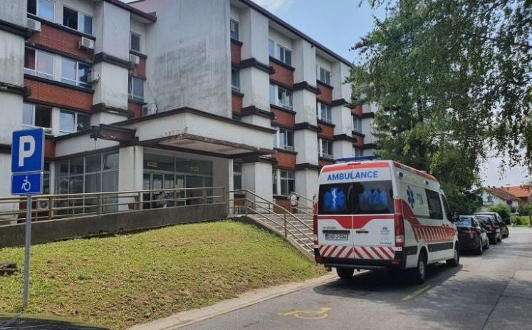 Izbjegnuta tragedija: Djeca u Brčkom tokom igre pronašla tri ručne bombe
