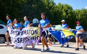 Hiljade kilometara za Srebrenicu: Maratonci, biciklisti i kvadisti stigli u Potočare