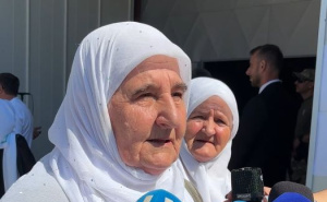 Majka Munira Subašić poručila: Neka mladi znaju, ako zaborave, to će nas ubiti