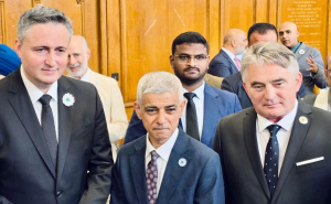 Komšić u Londonu: "Genocidom su htjeli izbrisati Bošnjake i njihov identitet, nisu uspjeli"