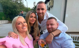 Džanan Musa uživa u porodičnim trenucima: Supruga podijelila fotografiju sa svadbe