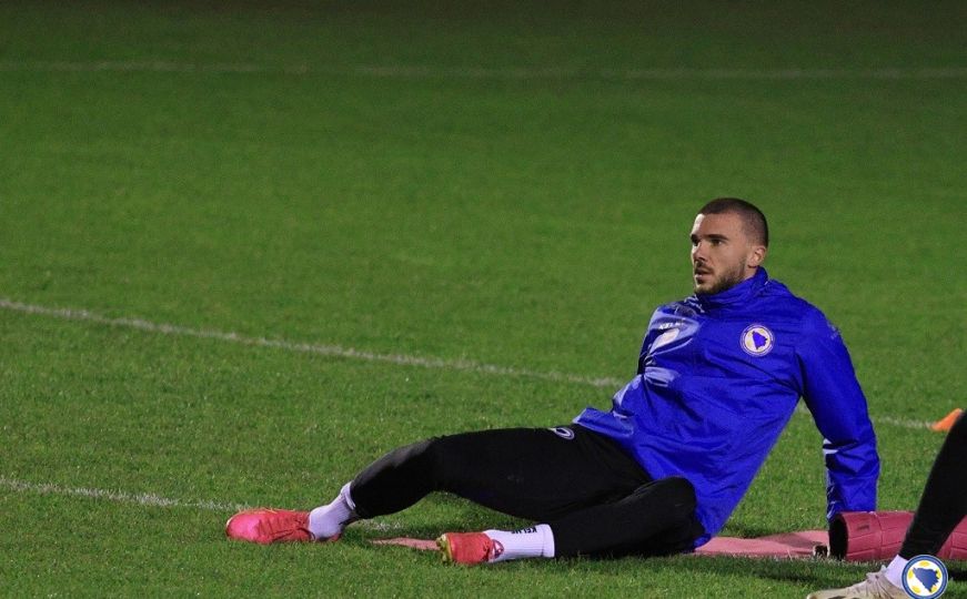 Partizan zaradio od transfera: Zmaj Nihad Mujakić predstavljen u novom klubu