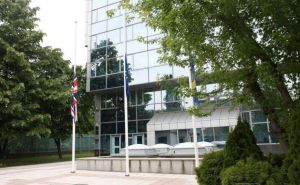 Britanska ambasada za Radiosarajevo.ba: Crishock ima naše povjerenje, ali traži se trajni nasljednik