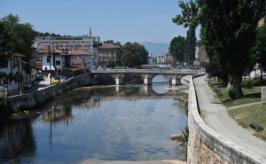 Nekada raj za Sarajlije, danas zjapi prazna: Bentbaša čeka povratak starog sjaja