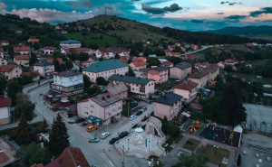 Općina Kailnovik: Građani nemaju pekaru ni banku a načelnik kupuje automobil vrijednosti 164.000 KM