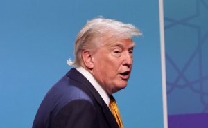Trump okrivio Kanadu za širenje dima od požara: Najavio i "kaznu"