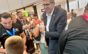 Samir Avdić dočekao srebrene odbojkaše na aerodromu: "Vi ste inspiracija cijelom društvu"