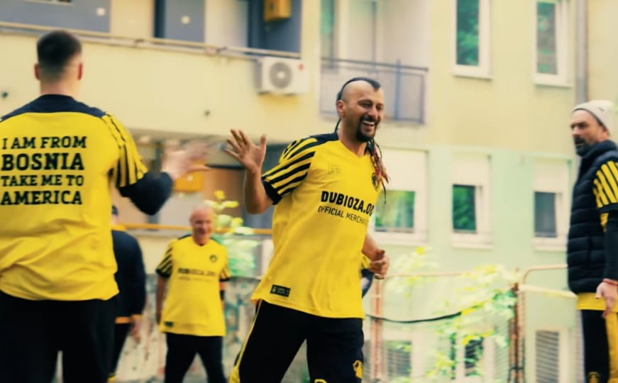 Fićom na more: Dubioza, Neno Cooks i Robert Dacešin vraćaju nas u prošlost