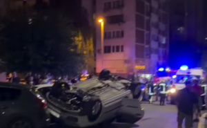 Teška saobraćajna nesreća u Zenici: Vatrogasci izvlačili povrijeđene osobe iz automobila