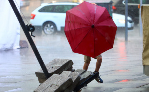 Uživo | Nevrijeme paralizovalo BiH, saobraćaj obustavljen na više putnih pravaca