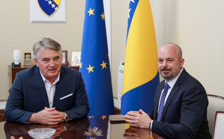 Željko Komšić se sastao sa Johnom Ginkelom, poznato o čemu su razgovarali