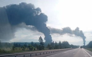 Noć dronova nad Rusijom: Ukrajinski napadi izazvali požare u rafineriji i skladištima