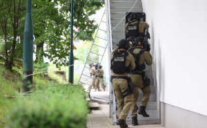 U toku akcija FUP-a na Mojmilu: Pronađeno gotovo 40 kilograma droge, uhapšena jedna osoba