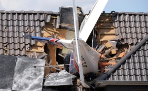 Mali avion pao na porodičnu kuću u Njemačkoj: Najmanje jedna osoba poginula