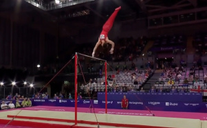 Objavljen zastrašujući snimak: Gimnastičar pao tokom Commonwealth igara, hitno prevezen u bolnicu