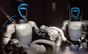 Budućnost je stigla: Humanoidni roboti prvi put u historiji izveli operaciju na živom biću