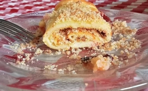 Brz i jednostavan desert sa šljivama: Turski recept koji bi mogao bi postati vaš novi ljetni favorit