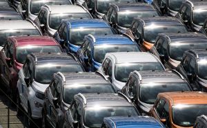 Hitno obratite pažnju: Ovo se dešava ako automobil dugo stoji na suncu