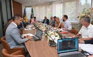 Nova odluka Vlade ZDK: Slijedi povećanje plate za još jednu kategoriju zaposlenika