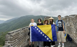 Ponos BiH: Učenici iz Tuzle i Bihaća osvojili nagrade na prestižnom takmičenju u Kini