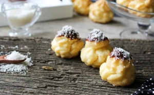 Francuske kokos profiterole: Lagani desert prozračan kao oblak koji ćete praviti izbnova