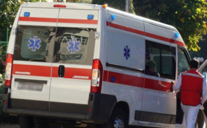 Voz kod Visokog udario automobil: Povrijeđena žena prevezena u bolnicu u Zenicu