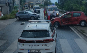 Saobraćajna nesreća na tranzitu: Stvorile se ogromne gužve, policija na terenu
