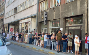 Sarajlije pohrlile po ulaznice za Sarajevo Film Festival: Pogledajte red ispred BKC-a