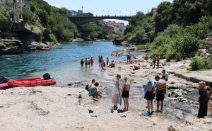 Mostar se 'probudio' na 30 stepeni: Objavljeno upozorenje za danas i prognoza za BiH do ponedjeljka