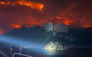 Pokrenuta potraga: Tokom požara u Omišu nestala državljanka BiH?