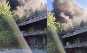 Gori Titova vila kod Bugojna: Nekadašnji simbol luksuza bivše Jugoslavije u plamenu