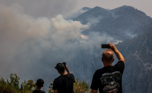 Potresna ispovijest žene koju je okružila vatra kod Omiša: "S jedne strane vatra, s druge more"