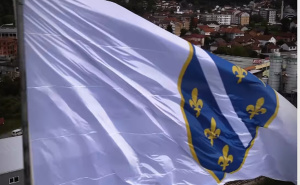 Nastavak provokacija: Dječacima u Brčkom skinuli majice s ljiljanima, četiri osobe uhapšene