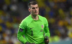 Dominik Livaković na korak od transfera karijere: Hrvatski golman će braniti za Barcelonu?